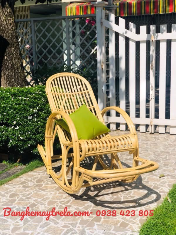 Ghế bập bênh song mây